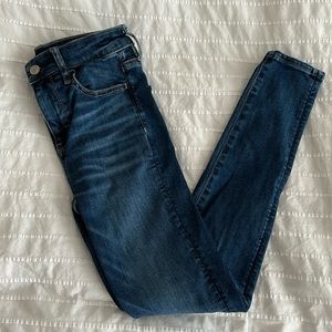American Eagle Hi-Rise Jeggings